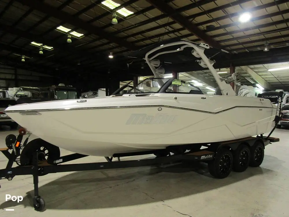 Malibu Wakesetter 25 LSV