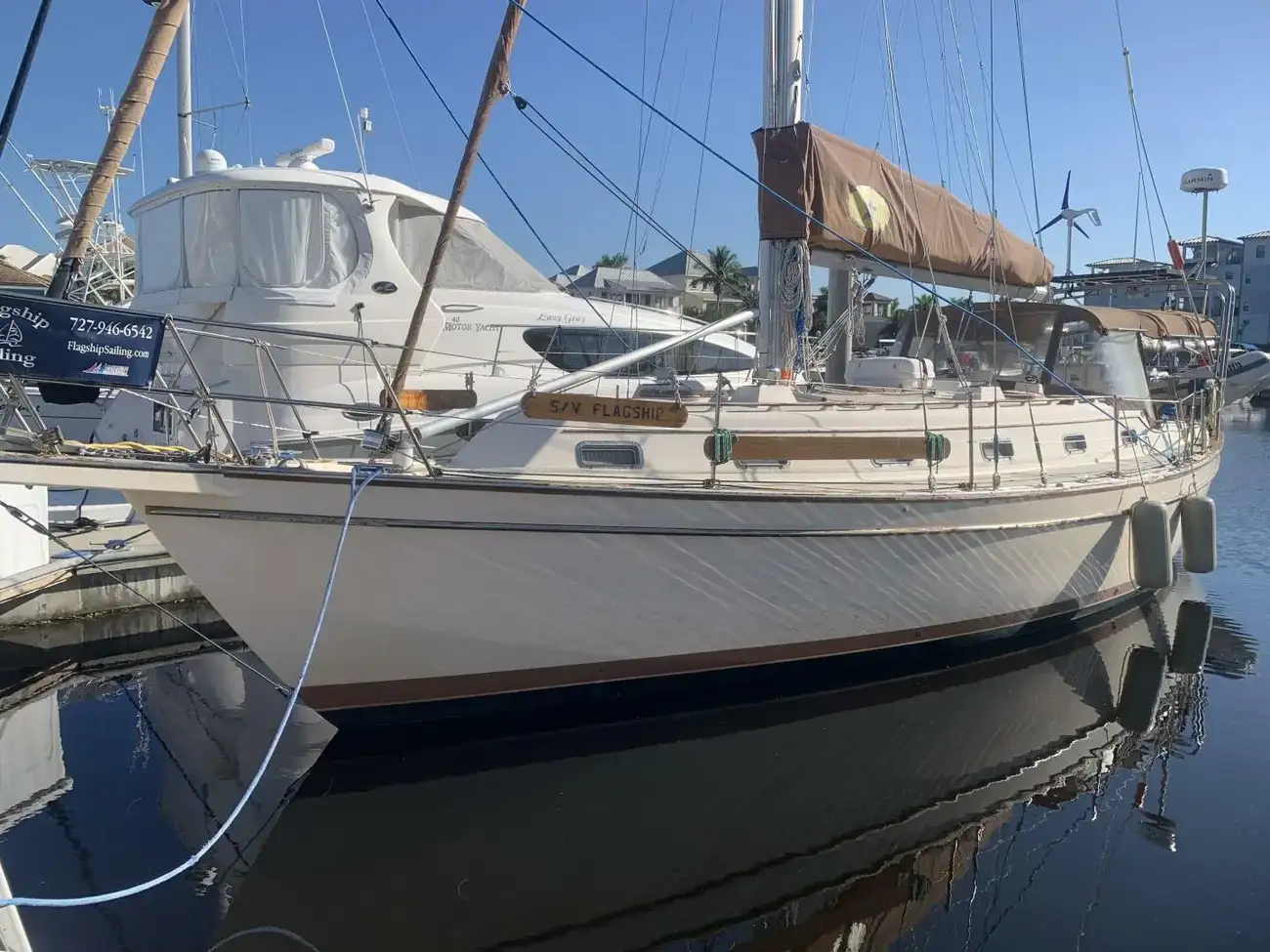 Island Packet 40 Flag Ship