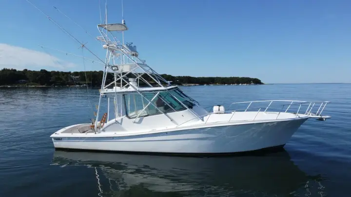 Topaz 40 Express Offshore Office