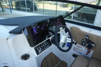 Thumbnail von Sea Ray SDX 270 Surf