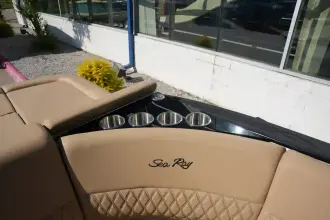 Thumbnail von Sea Ray SLX 280