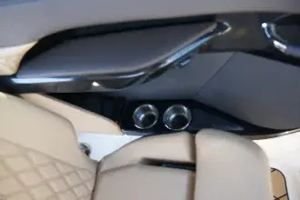 Thumbnail von Sea Ray SLX 280