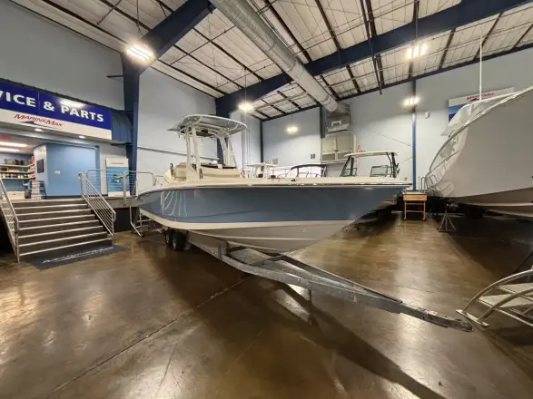 Boston Whaler 250 Dauntless