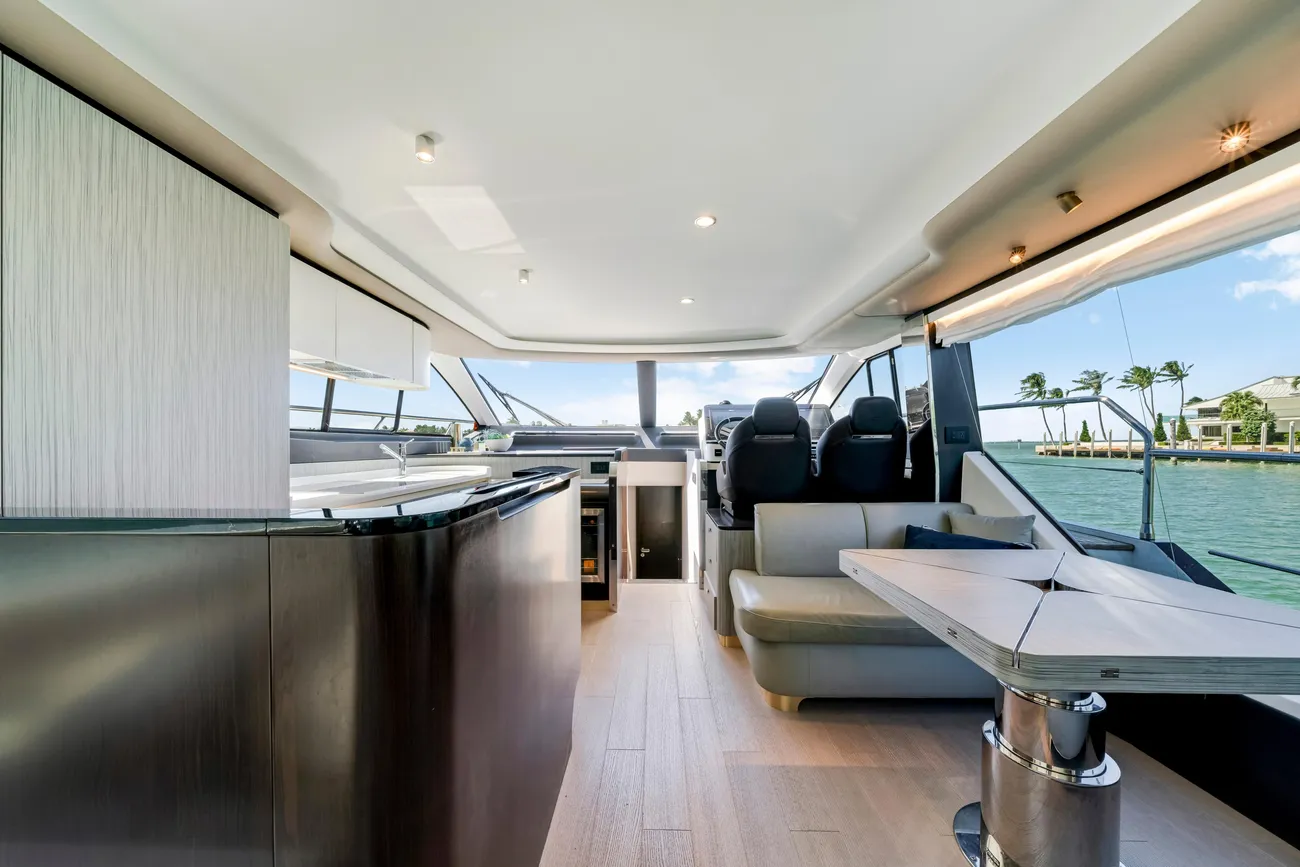 Thumbnail von Azimut 60 Fly