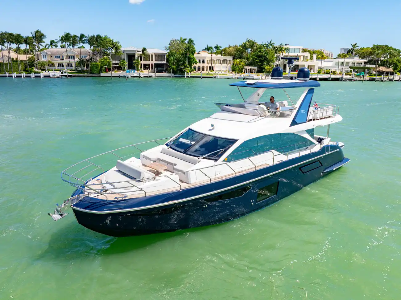 Thumbnail von Azimut 60 Fly