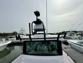 Thumbnail von Axopar 28 Cabin Macchina