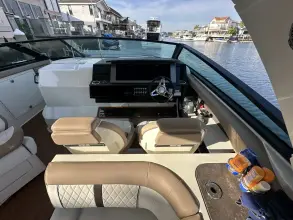 Thumbnail von Sea Ray SLX 400