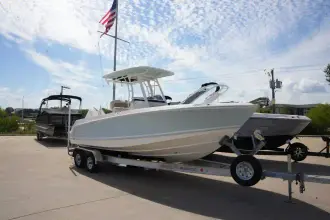 Thumbnail von Boston Whaler 230 Outrage