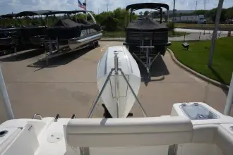 Thumbnail von Boston Whaler 230 Outrage