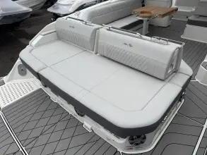 Thumbnail von Sea Ray SLX 400