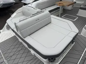 Thumbnail von Sea Ray SLX 400