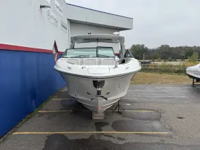 Thumbnail von Sea Ray SLX 400