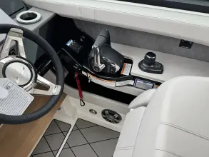 Thumbnail von Sea Ray SLX 400