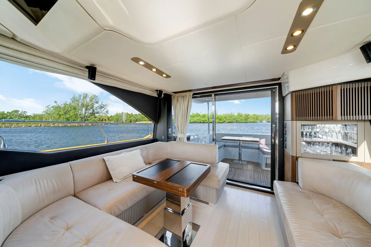 Thumbnail von Azimut 50