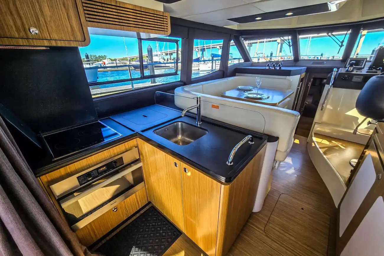 Thumbnail von Azimut Magellano 43