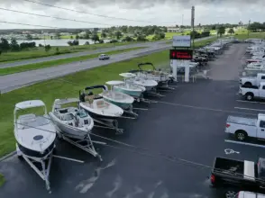 Thumbnail von Twin Vee Powercats 260