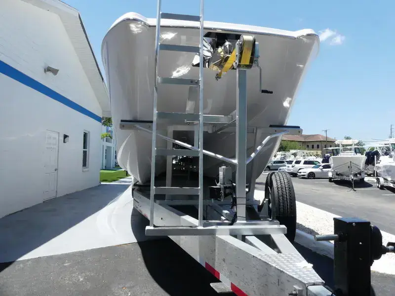 Thumbnail von Twin Vee Powercats 260