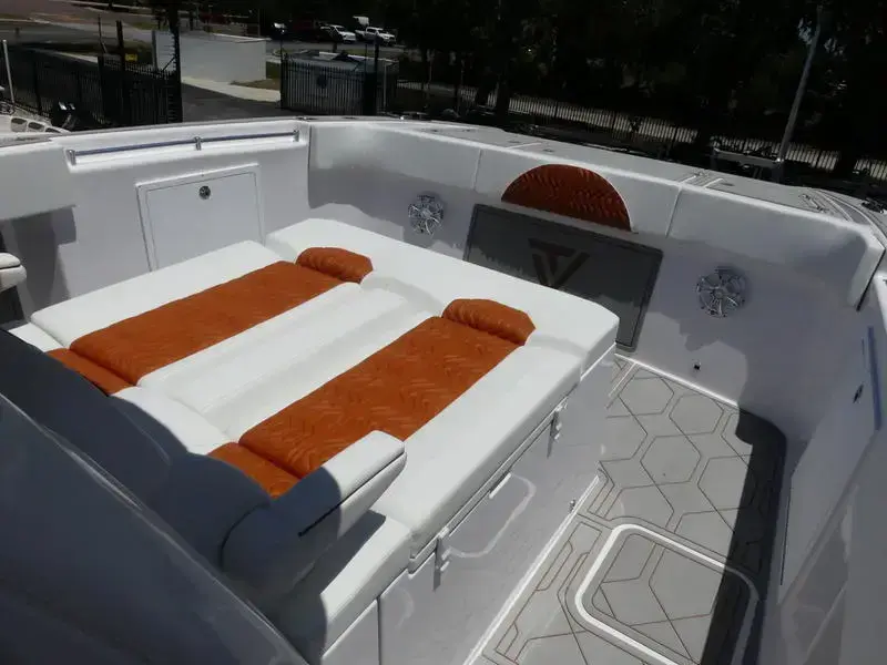 Thumbnail von Twin Vee Powercats 260