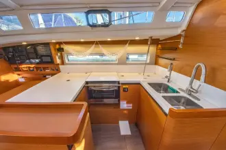 Thumbnail von Jeanneau Sun Odyssey 440 Cinnamon Girl