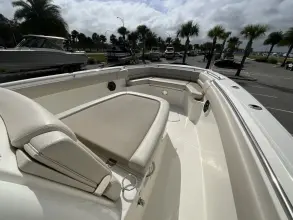 Thumbnail von Boston Whaler 330 Outrage