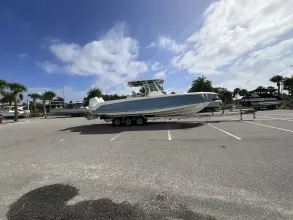 Thumbnail von Boston Whaler 330 Outrage