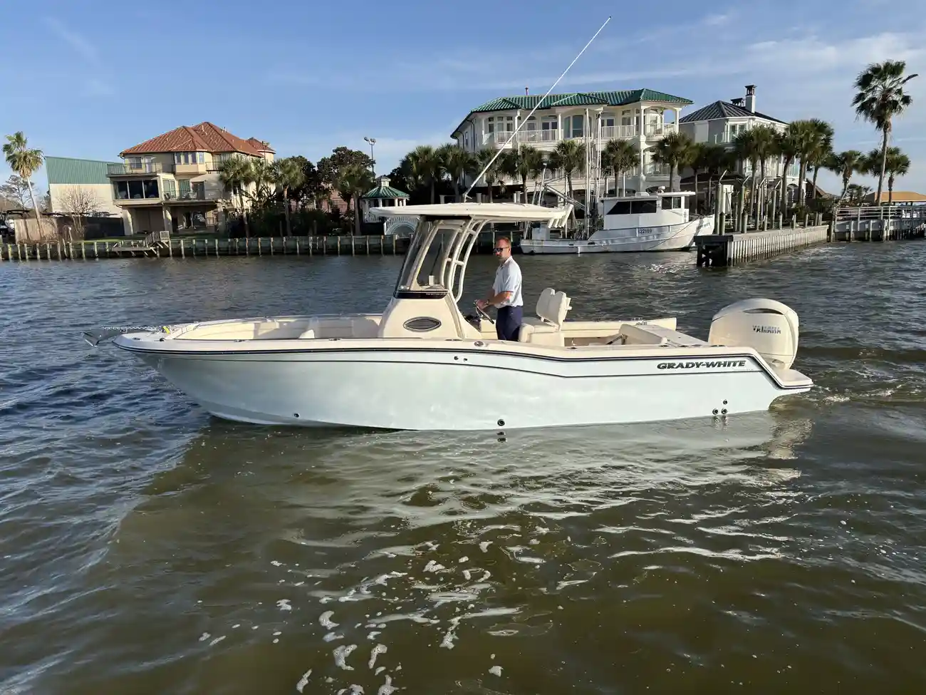 Grady White Fisherman 236