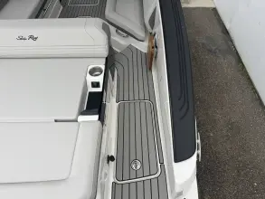 Thumbnail von Sea Ray SLX 280