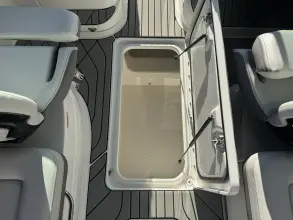 Thumbnail von Sea Ray SLX 260