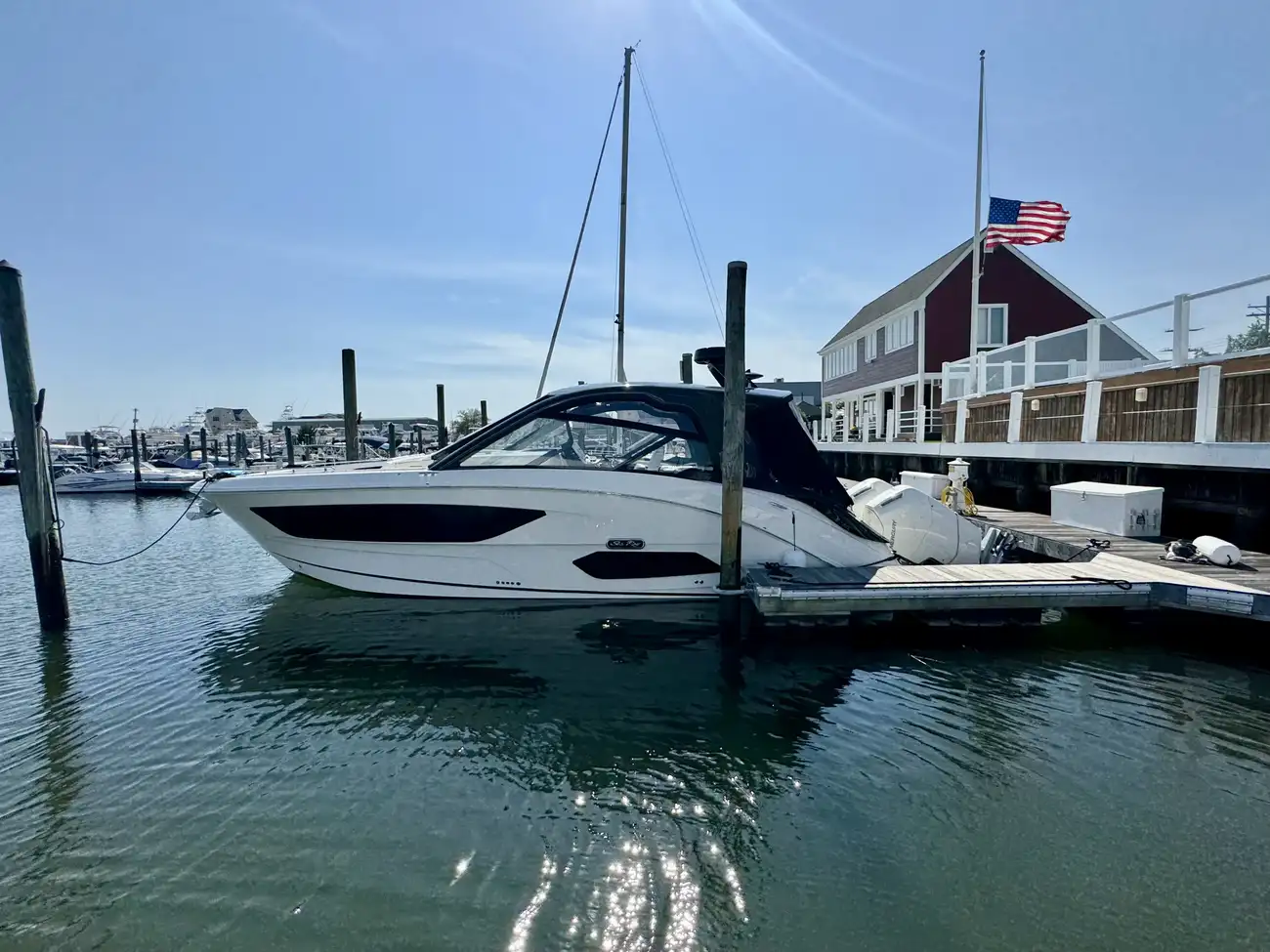 Sea Ray 370 Sundancer Outboard