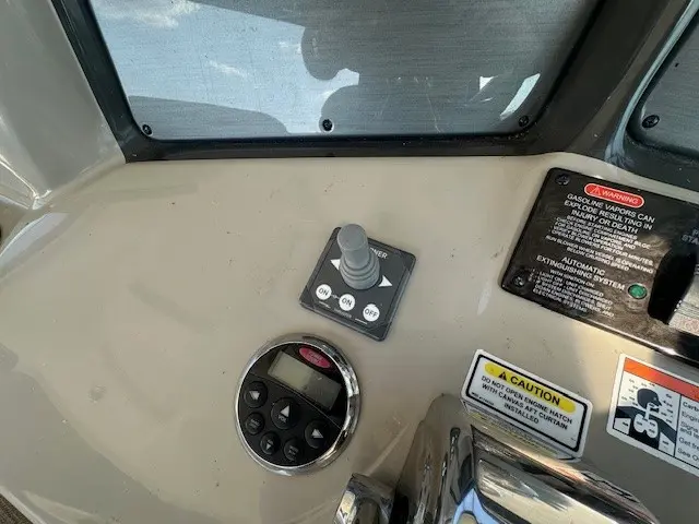 Thumbnail von シー レイ 380 サンダンサー