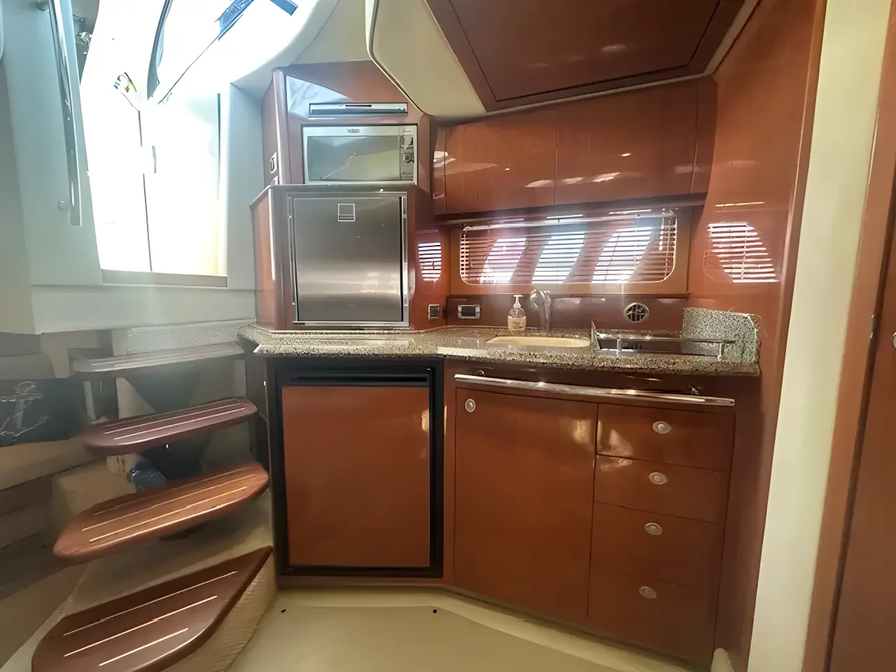 Thumbnail von シー レイ 380 サンダンサー