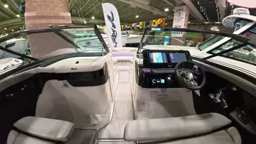 Thumbnail von Sea Ray SLX 280 z silnikiem zewnętrznym