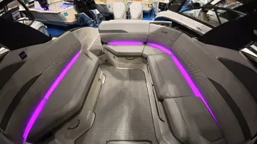 Thumbnail von Sea Ray SLX 280 z silnikiem zewnętrznym