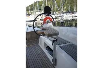 Thumbnail von Jeanneau Sun Odyssey 349