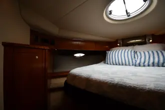 Thumbnail von Cruisers Yachts 500 Express