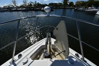 Thumbnail von Cruisers Yachts 500 Express