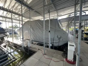 Thumbnail von Sea Ray SLX 400