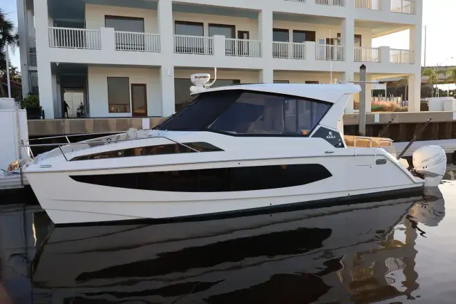 Aquila 36 Sport