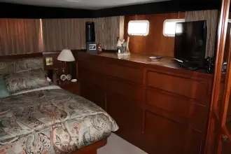 Thumbnail von Hatteras 58 Motor Yacht Eternity