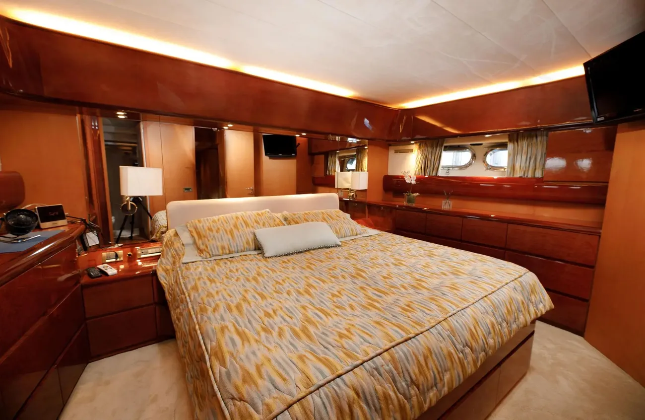 Thumbnail von Maiora Fipa 70' Flybridge