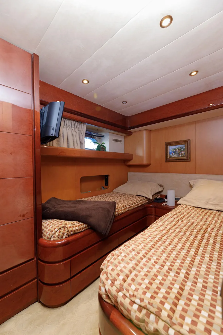 Thumbnail von Maiora Fipa 70' Flybridge