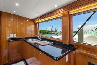 Thumbnail von Hatteras 60 Convertible