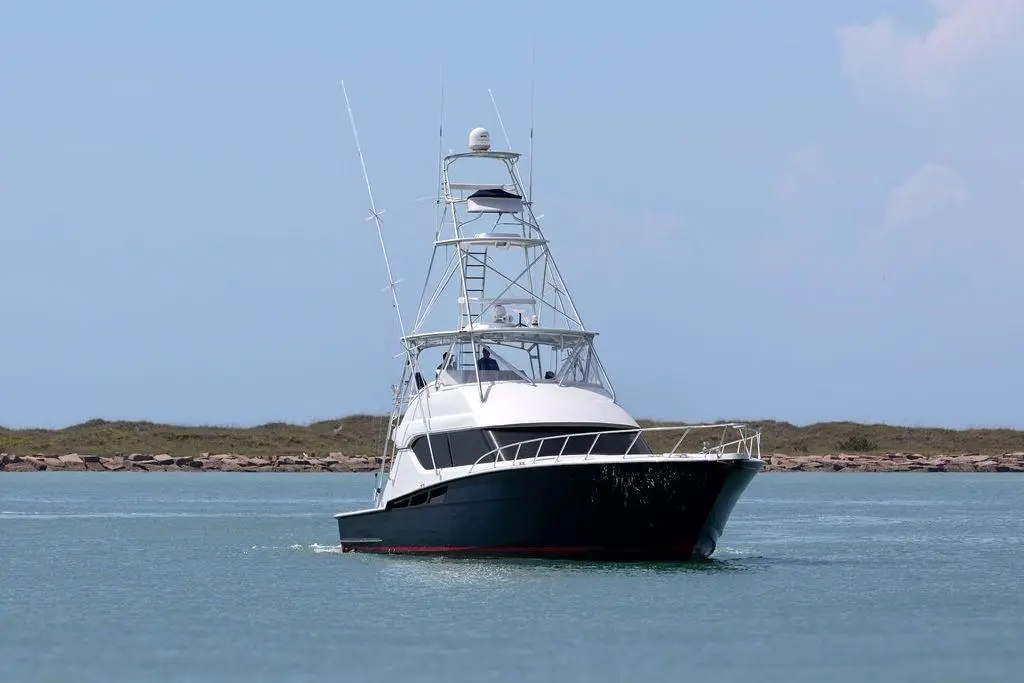 Thumbnail von Hatteras 60 Convertible