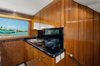 Thumbnail von Hatteras 60 Convertible