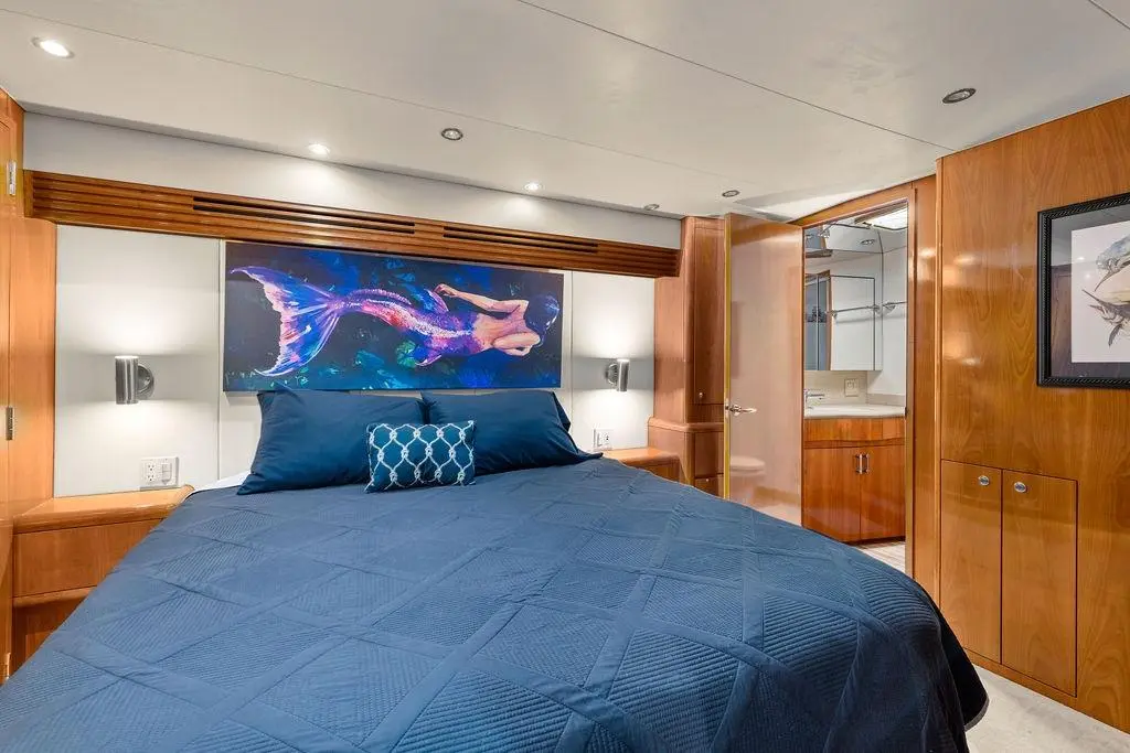 Thumbnail von Hatteras 60 Convertible