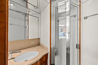 Thumbnail von Hatteras 60 Convertible