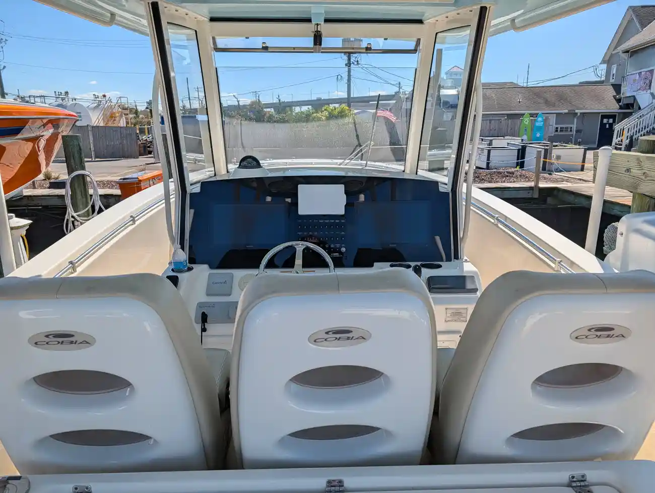 Thumbnail von Cobia 344 CC