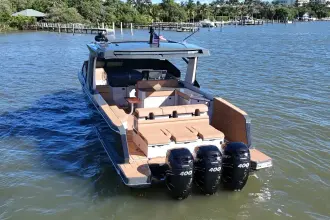 Thumbnail von Aviara 	AV40 OB