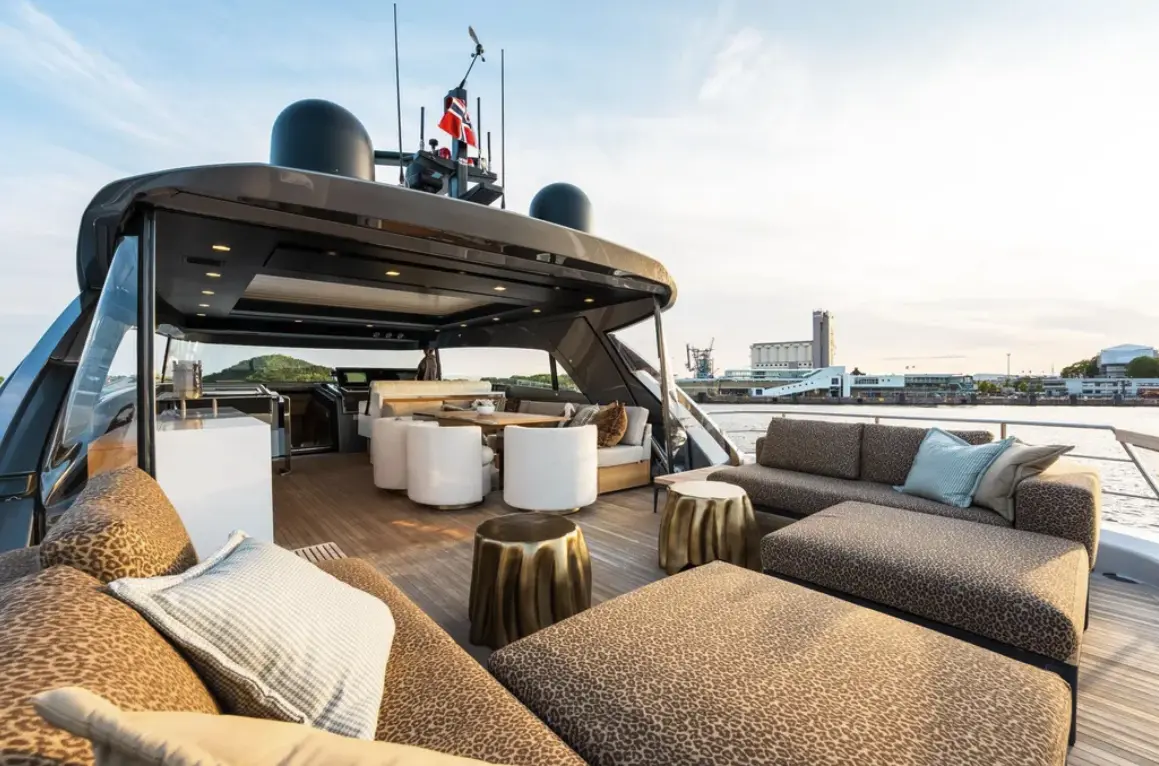 Thumbnail von Sanlorenzo SX88 North