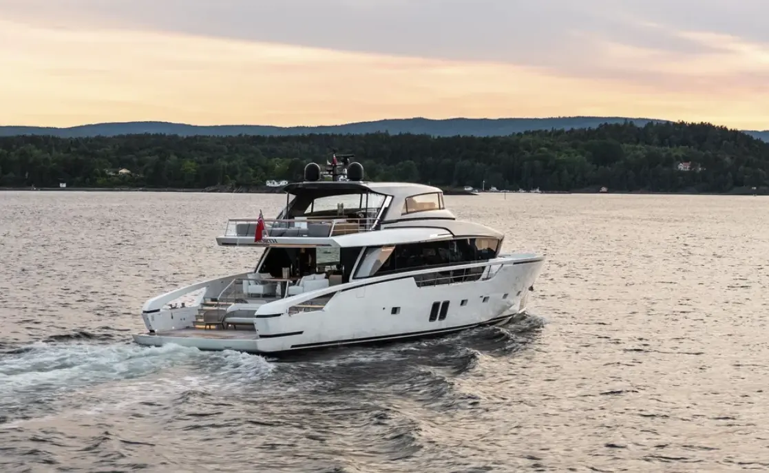 Thumbnail von Sanlorenzo SX88 North